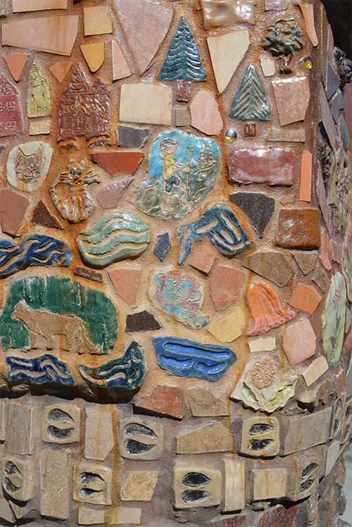 Rainbow Falls Kiosk panel image 3 Rainbow Falls Kiosk panel image 3